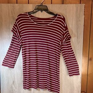 LOFT mid length sleeve shirt